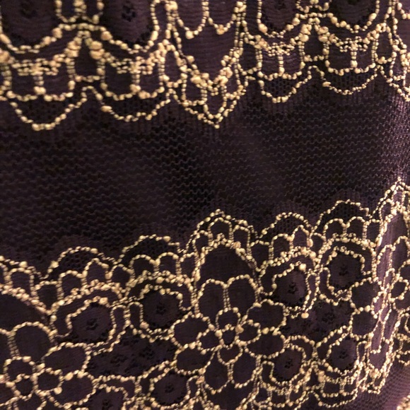 Formal dress - Picture 2 of 4